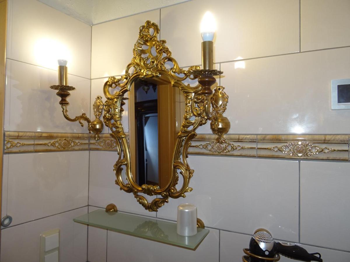 " Art Ddr" Eig Bad Dir Im Zim, 3 Og, Treppensteigen Kein Fruehhstueck Keine Kueche Nur Uebernachtung Parkpl, Wifi, Blankenb Otel Blankenburg  Dış mekan fotoğraf